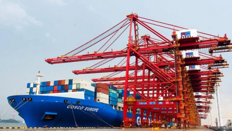 Kebijakan Ekonomi dan Perdagangan Internasional