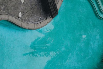 How Swimming Pool Contractors Can Help You Build Your Dream Pool