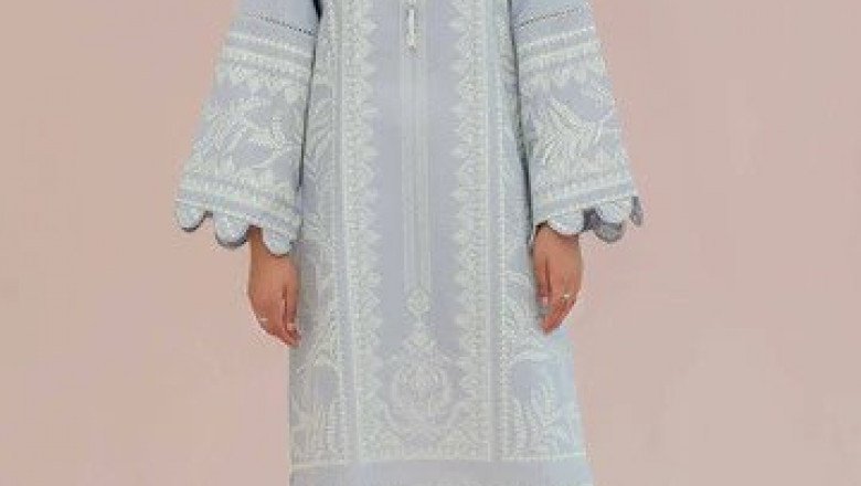 Ready To Wear In Pakistan | Amora Pret 22 | Seran