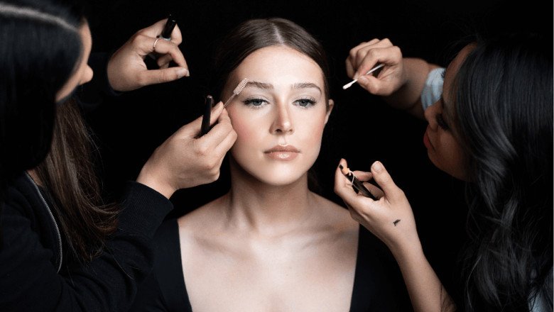 Best Permanent Eyebrow Makeup - Eyelash Lift Services - Lip Blush Treatment in Mumbai