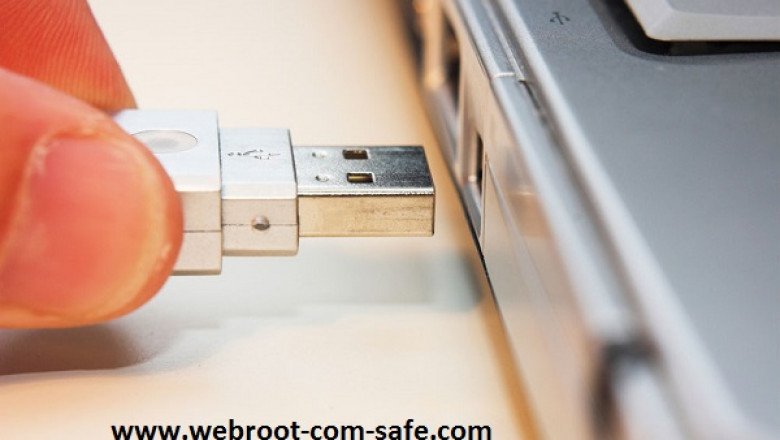 How to get Webroot to scan a flash drive?