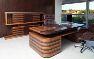 Office Table Selection Tips for Better Workplace Planning