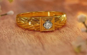 How Can You Choose the Right Gold Men's Wedding Rings for Your Big Day?