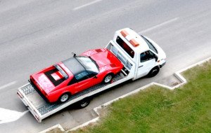What Info to Give the Dispatcher for Faster 24/7 Emergency Towing in Columbus