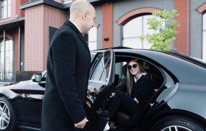 What to Expect from a Premium Airport Car Service Experience in Philadelphia