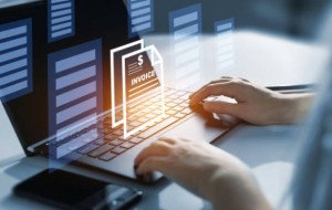How Can Real-Time Invoice Data Improve Financial Decision-Making?