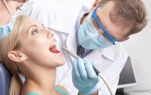Scaling vs Polishing: Understanding Professional Teeth Cleaning