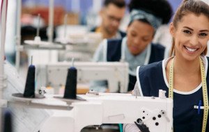 Why A Bulk Private Label 320 GSM Hoodie Manufacturer Matters